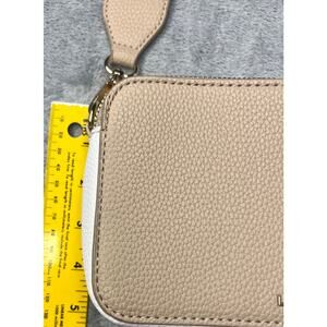 Like Dreams Crossbody EUC